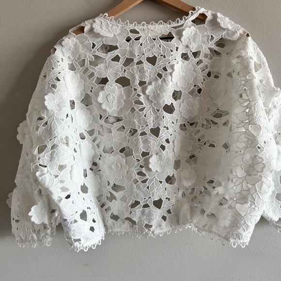 Anthropologie Floral Appliqué Shrug | White | One Size | NWT - Picture 15 of 16